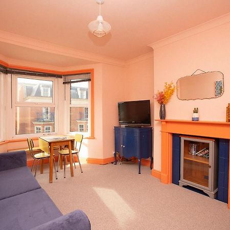 Apartamento Funky Flat In Margate'S Westbrook Bay Exterior foto